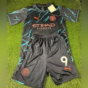 Manchester City Haaland kids soccer kit.